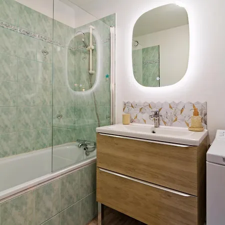 Apartamento Souvenirs De - à 300 M De La
