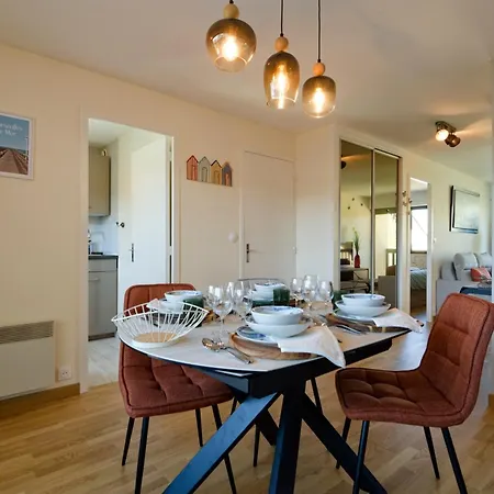 Souvenirs De - à 300 M De La Apartamento *